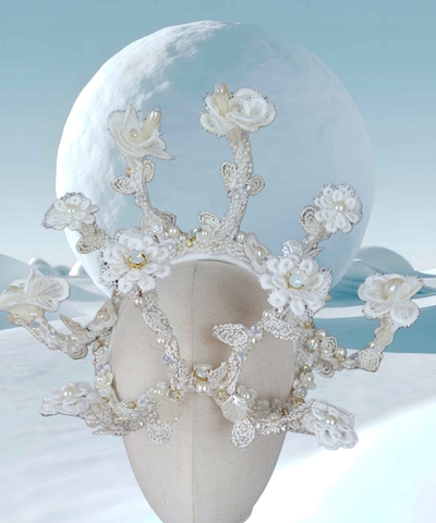 Lace Masque headdress