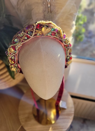 Love diadem